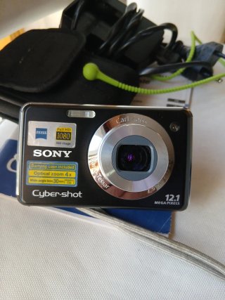 Sony Cyber-shot DSC-W220 Fotocamera Digitale