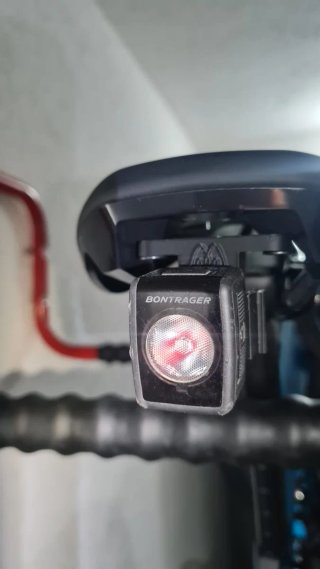 Soporte sillín Cube para luz Trek BONTRAGER Flare