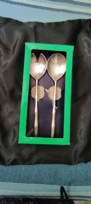 Vajilla utensilios ensalada italiana bañada plata