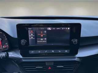 SEAT Leon 2021  2.0 TDI 115cv