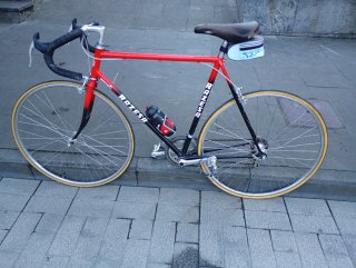 Bicicleta carretera razesa