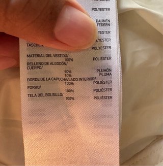 Chaqueta Uniqlo con Plumon Pluma talla S