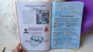 Libro Murdoku en valenciano / catalán con lápiz