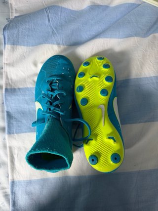 Botas de fútbol Nike Tacos Talla 34