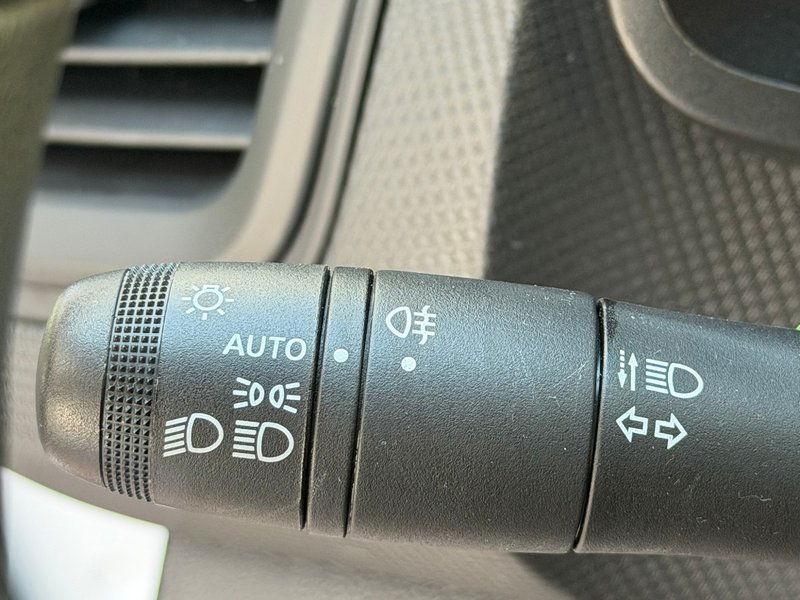 Renault Trafic 2023, foto 44