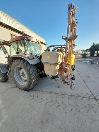 Sulfatadora 12m de trabajo y 1200L