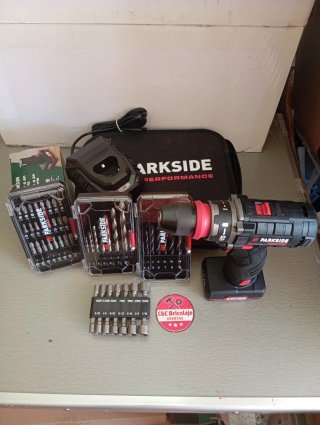 Taladro Atornillador Parkside 12V + Accesorios