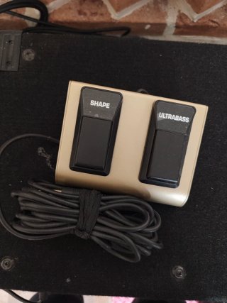 Cabezal Bajo Behringer ULTRABASS BX3000T 300W