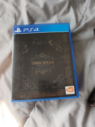 Dark Souls Trilogy PS4 (Bandai Namco)