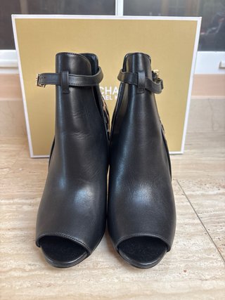Tacones Michael Kors Talla 40