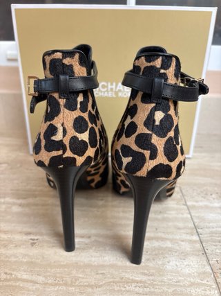 Tacones Michael Kors Talla 40