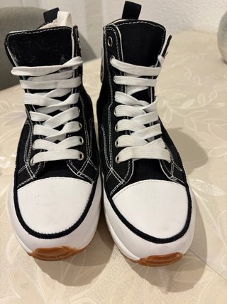 Zapatillas Converse Negras Suela Blanca