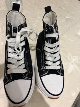 Zapatillas Converse Negras Suela Blanca
