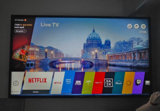 Smart TV LG 49 UJ635V EN PERFECTO ESTADO