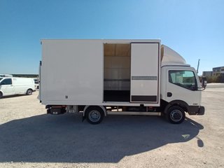 NISSAN NT400 2019 PAQUETERO PLATAFORMA ELEVADORA