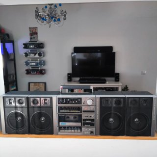 ÚNICO Sanyo C15 XL Four Speaker / Bluetooth