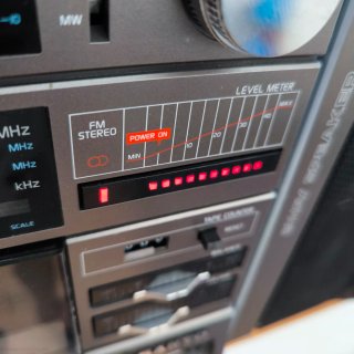 ÚNICO Sanyo C15 XL Four Speaker / Bluetooth
