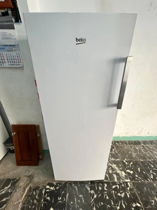 Frigorífico Beko SA290M41WN Blanco