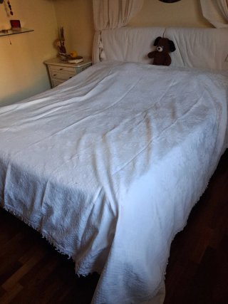Copriletto matrimoniale bianco
