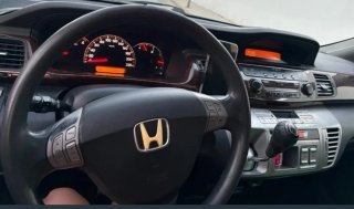 Honda FR-V 2008