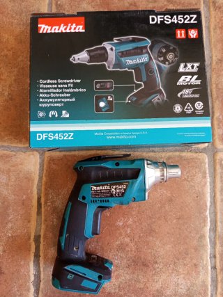 Atornillador para pladur Makita DFS452Z