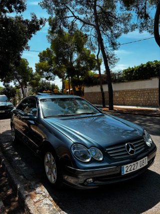 Mercedes-Benz CLK 2005