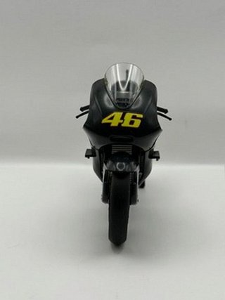 Ducati Desmosedici Valentino Rossi 2010 test Valencia - Minichamps 1:12