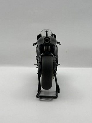 Ducati Desmosedici Valentino Rossi 2010 test Valencia - Minichamps 1:12