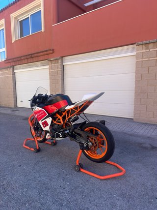KTM RC 390 Competición