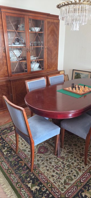 Mesa comedor extensible y 6 sillas