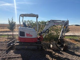 2023 Takeuchi TB235R