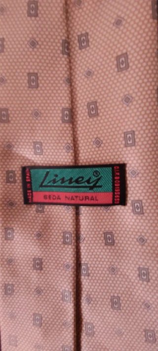 Corbata de seda Liney + regalo Emidio Tucci