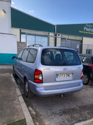 Hyundai Trajet 2005 adaptado a glp piezas disponib