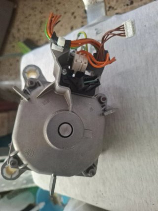 Motor Balay