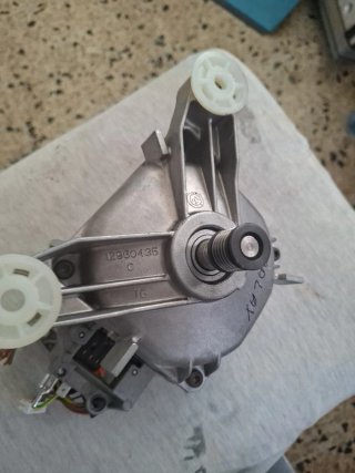 Motor Balay