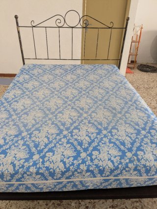 Cama 150x200 cabecero y colchón