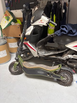 Patinete Eléctrico Cecotec Bongo