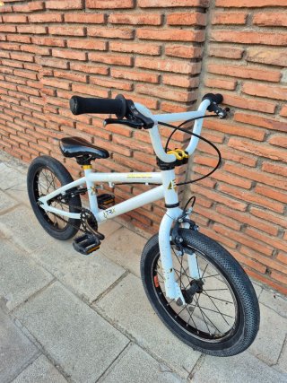 Bicicleta BMX Infantil 16 S'cool Trix