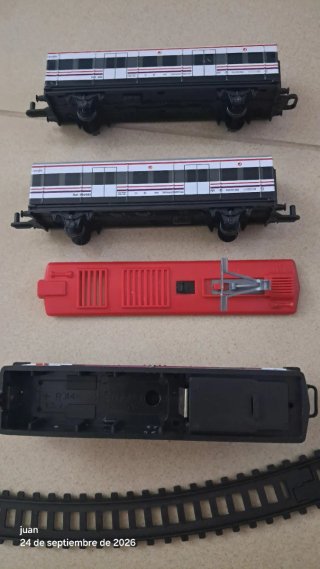 Tren de Juguete a Pilas Pequetren
