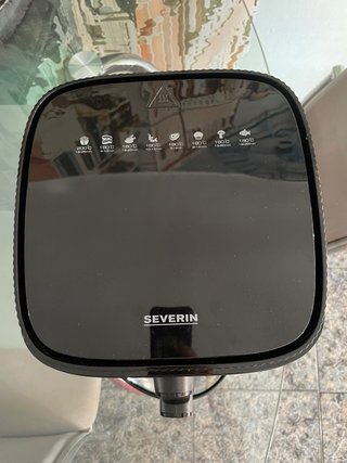 Freidora de aire, Severin. 5L. 1500W. Como nueva.