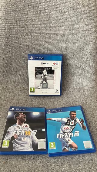 Consola PlayStation 4 (PS4) Slim Negra