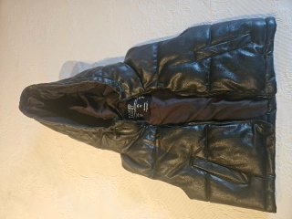 Chaleco Acolchado Negro Stradivarius Talla S
