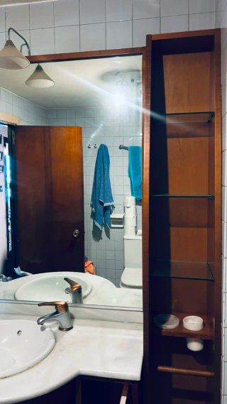 Mueble de Baño con Espejo y Encimera de Mármol
