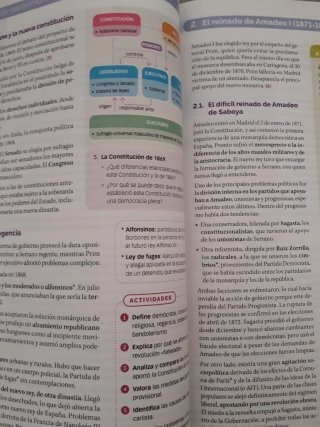 HISTORIA DE ESPAÑA 2 BTO CONSTRUYENDO MUNDOS