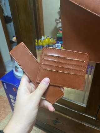 Maletín de Cuero Marrón Kalamazoo y accesorios