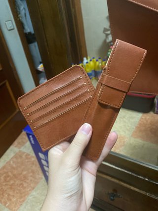 Maletín de Cuero Marrón Kalamazoo y accesorios