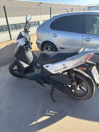 Scooter Kymco Agility 125
