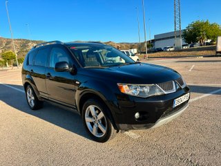 Mitsubishi Outlander 2008