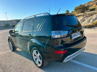 Mitsubishi Outlander 2008