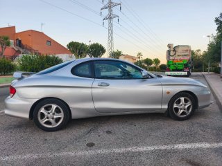 Hyundai Coupe 2001